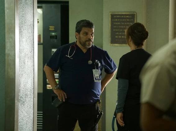 Code Black - Pre-Existing Conditions - Z filmu - Luis Guzmán