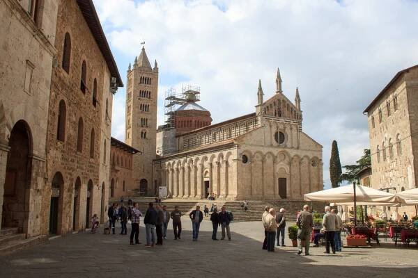 Motorcycle ride in Siena and Grosseto hills | Visit Tuscany
