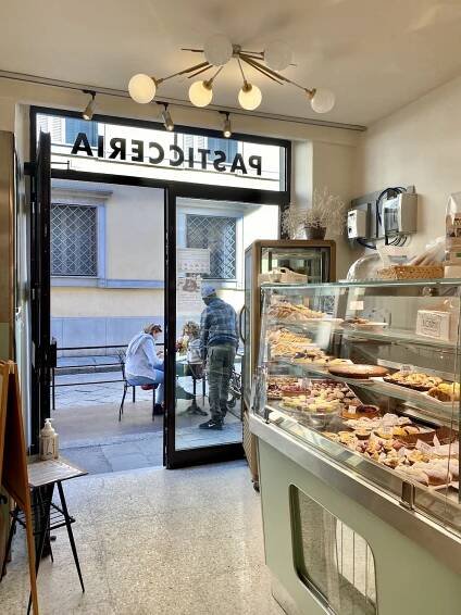 Best Breads, Bakeries and Luxury Hotels in Florence Italy
