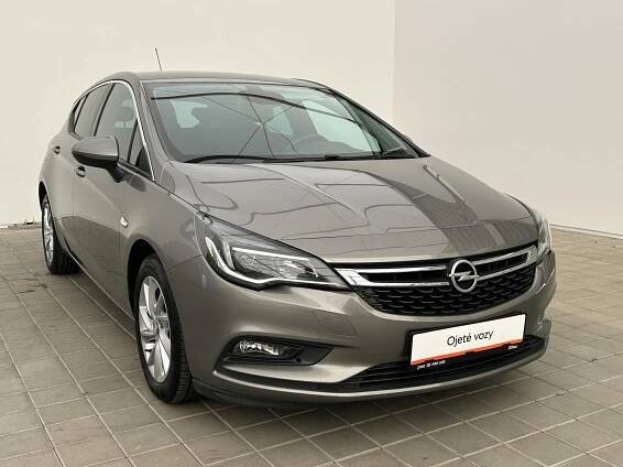 Opel Astra 1.4 T Innovation