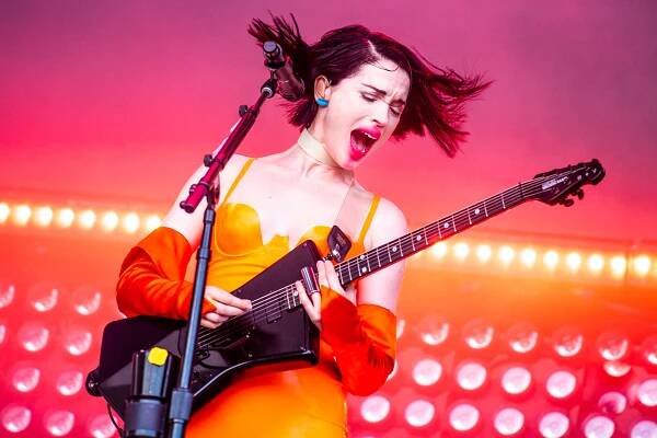 St. Vincent, FINNEAS, Jenny Lewis top this L.A. wildfire benefit show