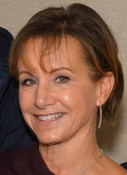 Gabrielle Carterisová – Wikipédia