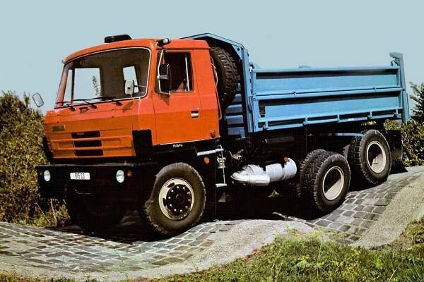 Tatra 815 (1)