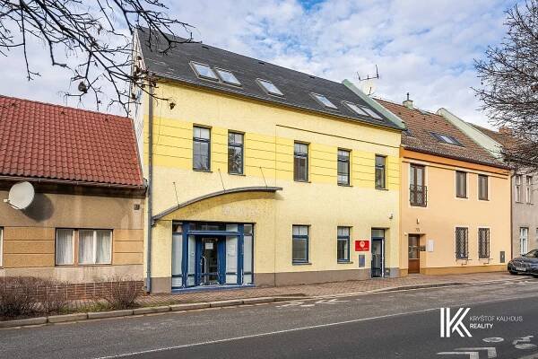 Prodej komerční budovy v Pardubicích, ulice Husova | Reality.iDNES.cz 