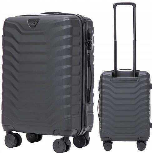 Wings PEAFOWL Černá 38 L