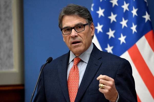 CNN Exclusive: Jan 6 investigators believe Nov. 4 text pushing ‘strategy’ to undermine election came from Rick Perry