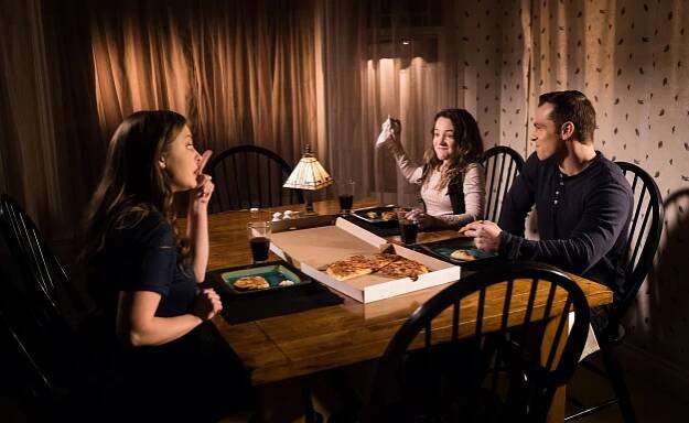 Anděl v utajení - Z filmu - Katharine Isabelle, Lilah Fitzgerald, Shawn Roberts
