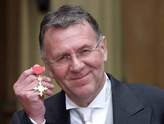 Zemřel herec Tom Wilkinson, bylo mu 75 let.