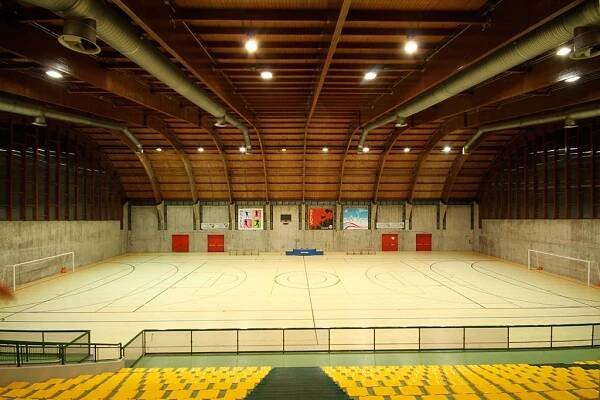 PALAZZETTO dello Sport di Gerenzano - 3500 mq. 700 posti a sedere