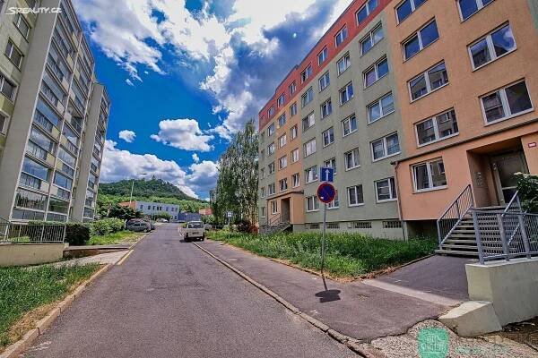 Pronájem bytu 2+kk 41 m², V závětří, Teplice - Trnovany