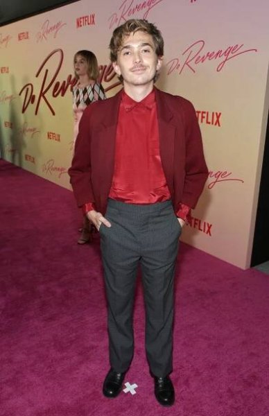 Do Revenge LA Special Screening at TUDUM Theater on September 14, 2022 in Hollywood, California - Austin Abrams - Pomsta na druhou - Z akcí