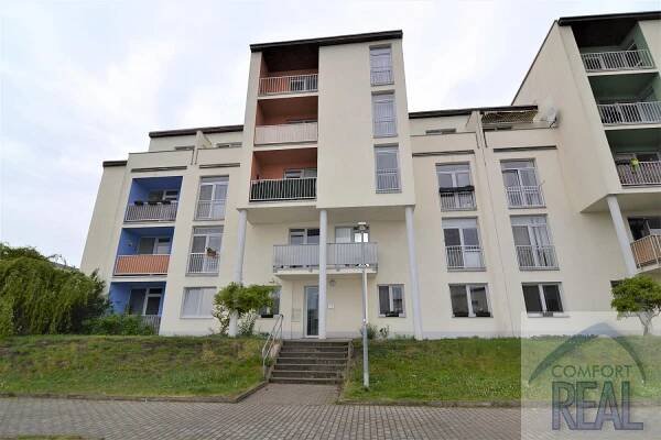 Pronájem bytu 3+kk 72 m², Zahradní, Rousínov