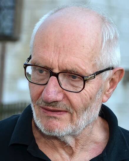 Karel Pauzer