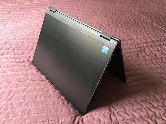 Yoga A12: notebook s Androidem (recenze)