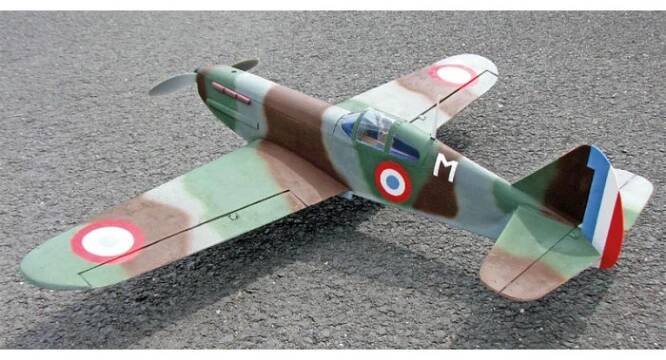 Dewoitine D.520 (308) - RC Revue