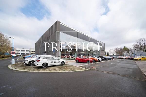 Komerční obchodní prostory, Praha, Za Mototechnou 2799 m | Pronájem.cz
