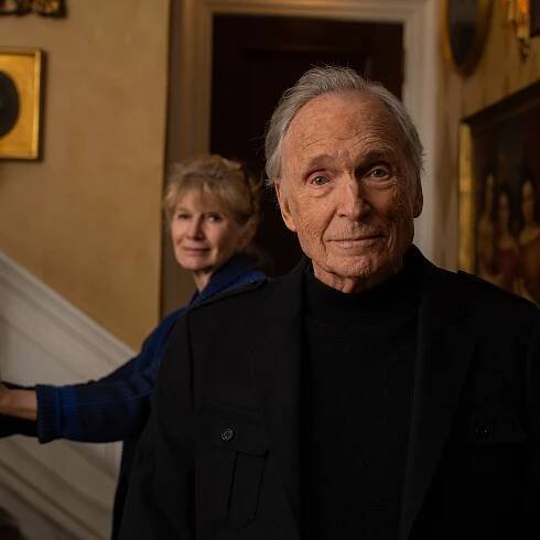 Dick Cavett Takes a Few Questions