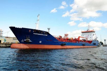 Ropné embargo má dopadnout i na tankery, Rusku hrozí nedostatek lodí k přepravě