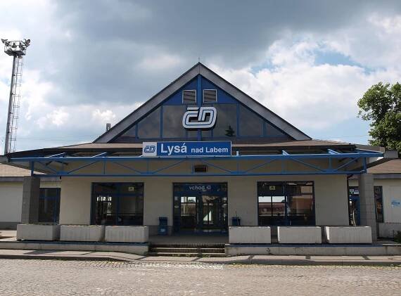 Lysá nad Labem (nádraží) – Wikipedie
