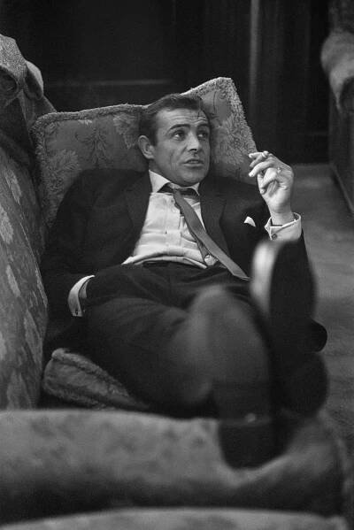 Sean Connery at an event for Bezcharakterní zena (1964)