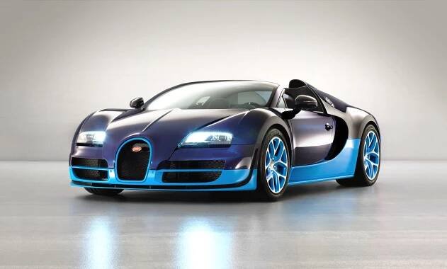 Špatně nandaná střecha na Bugatti a pánské přirození. I to se ve světě aut děje