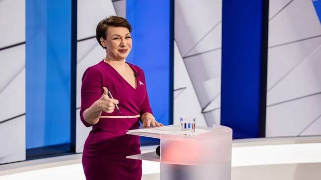 Moderátorka Divišová glosovala debatu na ČT: Dočkala se jen kritiky. Už jste se omluvila Hilšerovi? ptají se lidé – eXtra.cz