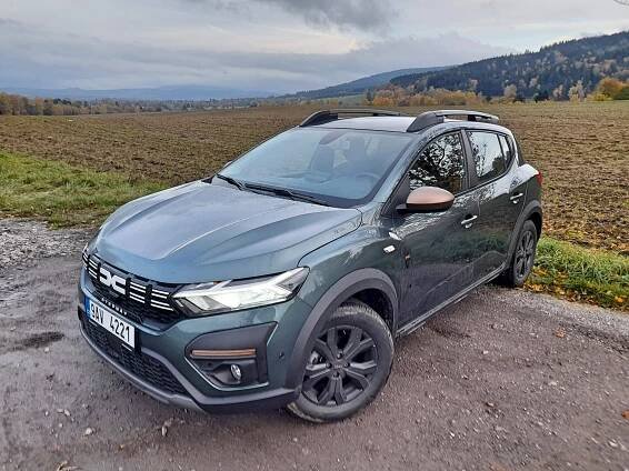 Test Dacia SANDERO Stepway Extreme TCe 100 ECO-G. Maratónec na benzín i plyn - Autaprozeny.cz