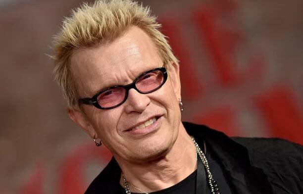 Headshot of Billy Idol.