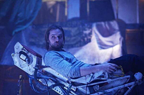 12 opic - Rudý les - Z filmu - Aaron Stanford