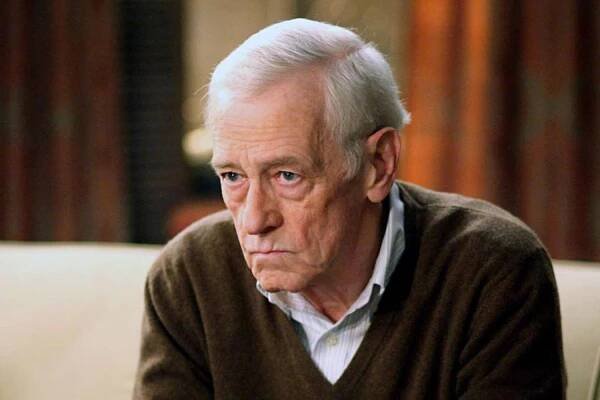 IN TREATMENT -- Pictured: John Mahoney CR: HBO
