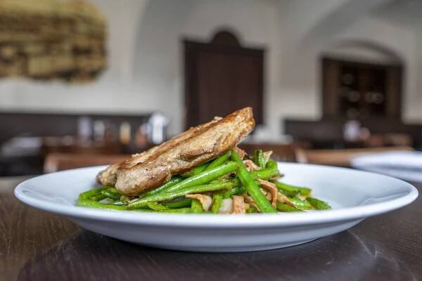 Restaurace Dělňák | Nové Město pod Smrkem