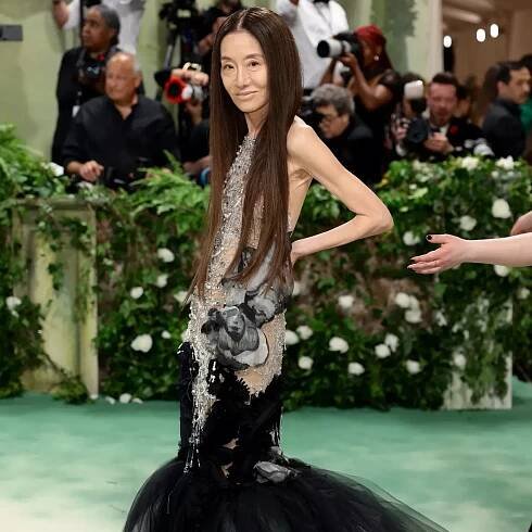 Vera Wang in Vera Wang