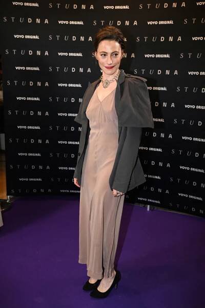FOTO: Herečka Johana Matoušková. – stránka 2
