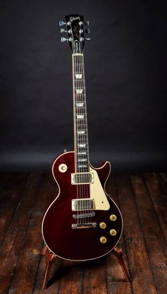 Gibson 1983 Les Paul Standard Wine Red