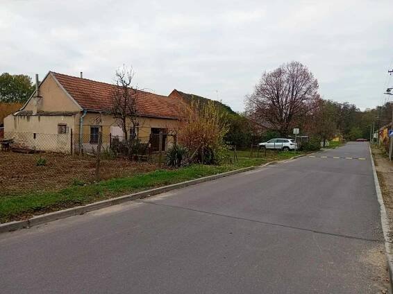Prodej RD se zahradou v obci Litobratřice - Martin Lukáš | lukasreality.cz 