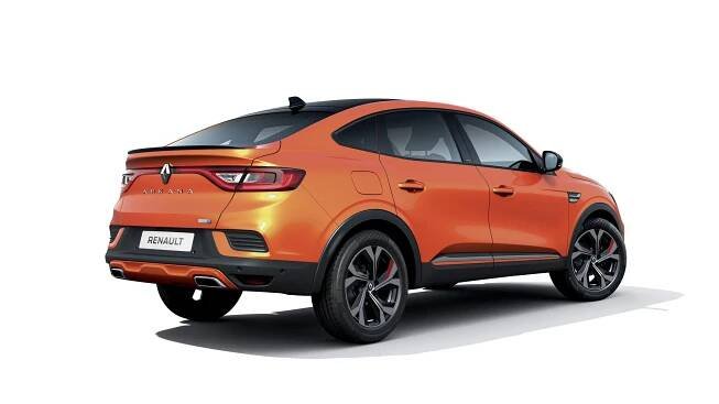 Už i Renault se spustil s „SUV-kupé“. Arkana by mohla být levnější alternativou prémiovým značkamám! Jak se vám líbí?