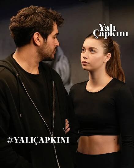 Afra Saraçoğlu and Mert Ramazan Demir tension shakes Yalı Çapkını as ratings decline | Al Bawaba