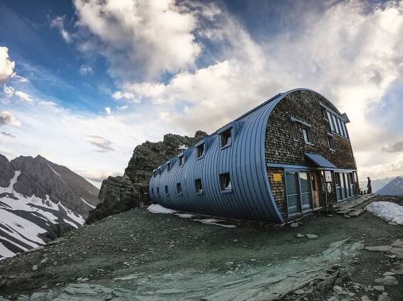Grossglockner Comforter Program - Svihalek Guiding