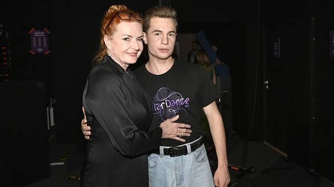 Kdo jsou rodiče Oskara Hese ze StarDance? Tatínek Richard hrál ve filmu Ať žijí duchové - Médium.cz