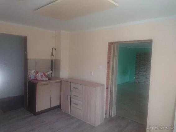 Pronájem domu 60 m², pozemek 1.200 m², Malá Vysoká, Červené Pečky, Středočeský kraj