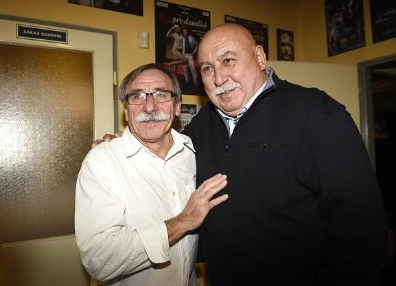 Pavel Zedníček oslavil 70 ve velkém stylu: Jak se Čmaňa udržuje v kondici a kdo mu přišel popřát?