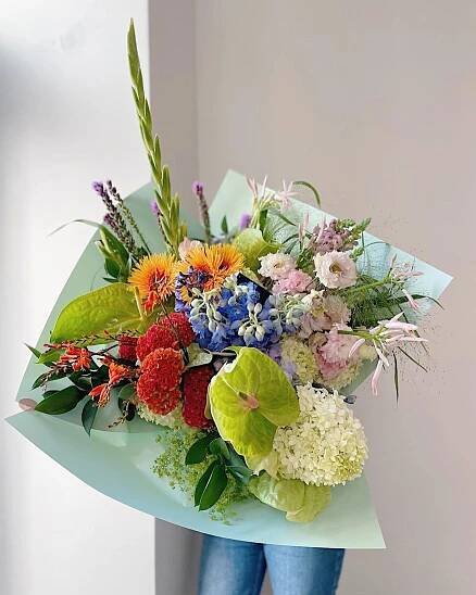 Wild Bouquet L - COOLFLOWERS