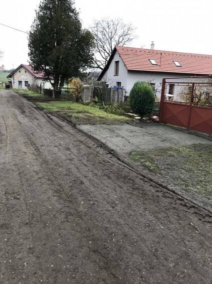 Oprava místních komunikací - Oficiální stránky obce Ostřešany