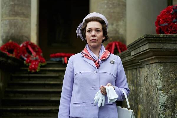 olivia colman in the crown