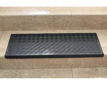 Nášlap na schod Nášlapy na schody Mr. Carpet délka 75 cm tloušťka 5 mm