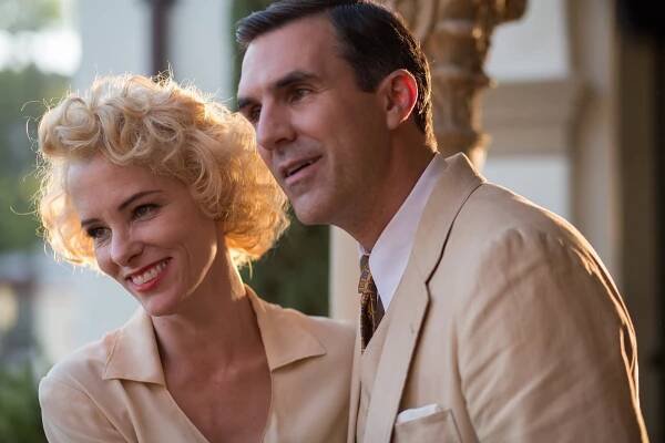 Parker Posey, Paul Schneider - Café Society - Z filmu