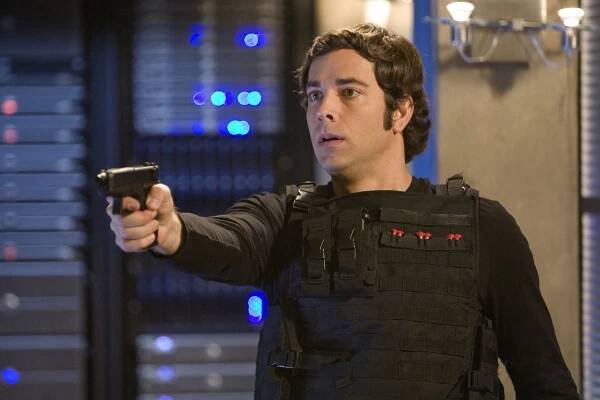 Chuck - Chuck a vysněná práce - Z filmu - Zachary Levi