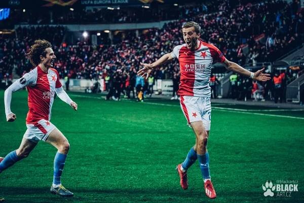 SK Slavia Praha x Sevilla FC 4:3 (Eden) / fotogalerie blackart.cz
