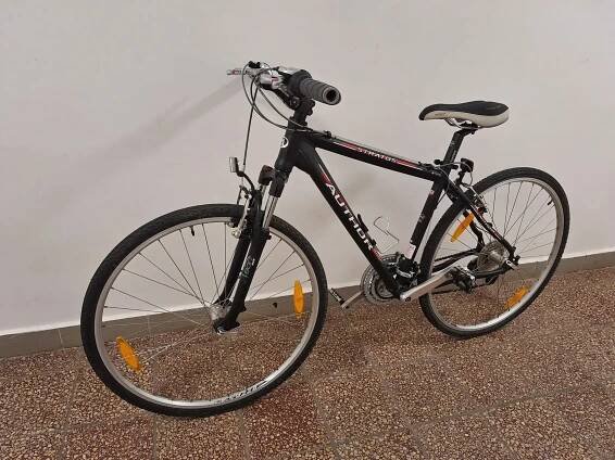 Author Stratos Cross 18"
