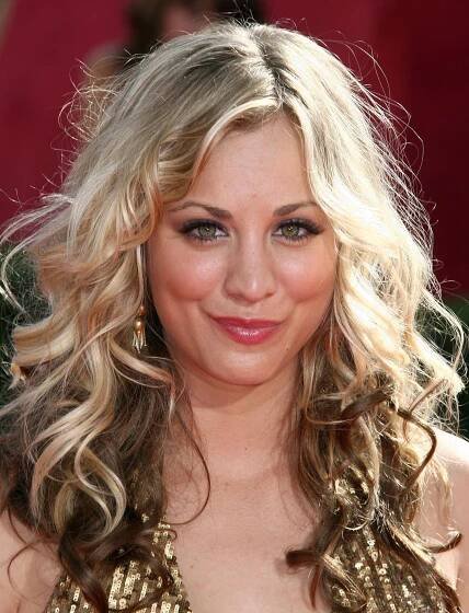 Kaley Cuoco – Nose, Face, Cheek, Skin, Smile, Lip, Chin, …